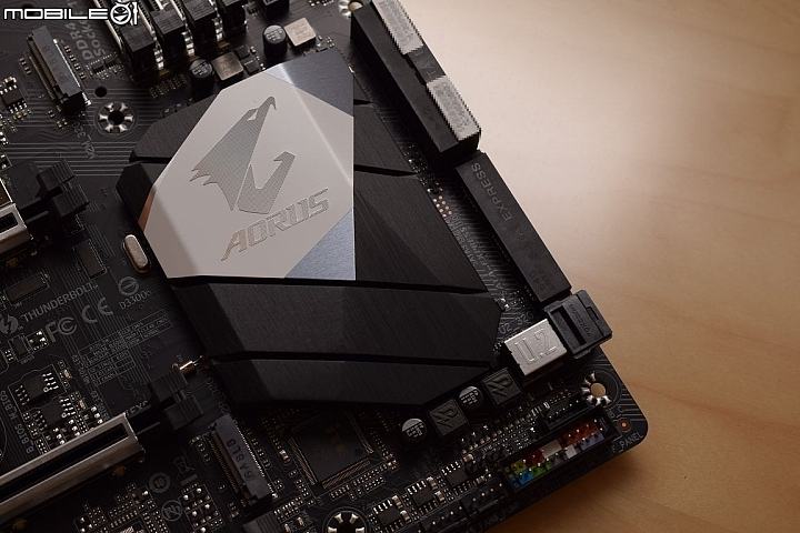 [開箱] 技嘉 AORUS 電競 Z270X-GAMING 7 & Optane測試