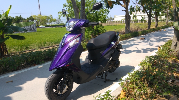 Z1 ATTILA 125 紫色開箱