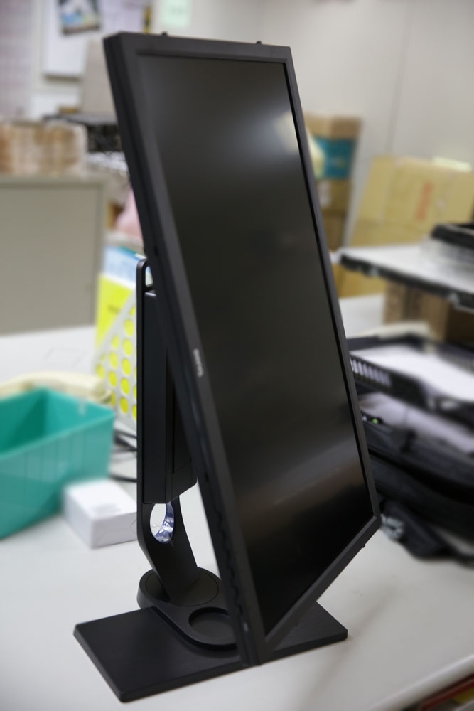 BENQ SW2700PT攝影用Monitor開箱