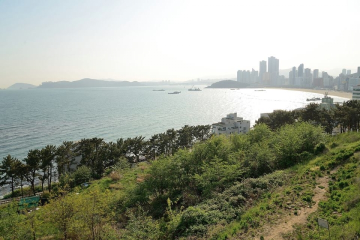 韓國釜山迎月嶺散步路線推薦 尾浦鐵道走向海雲台海水浴場