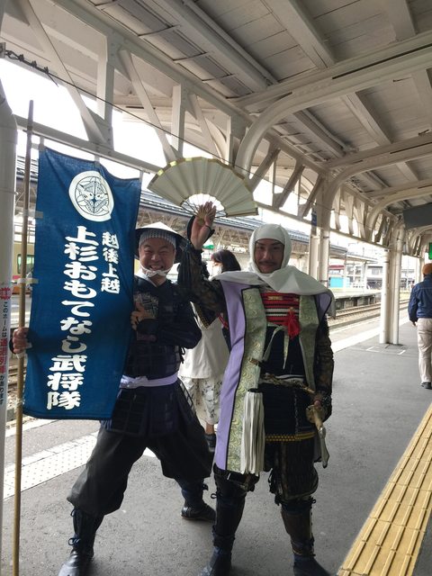 「新潟景點」--日本三大夜櫻之一:高田公園