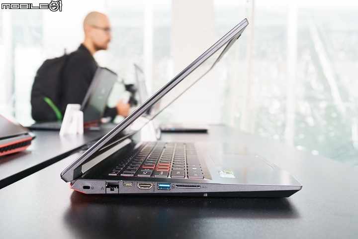 拓展電競市場 Acer Predator Triton 700 輕薄電競厚度僅 1.89cm