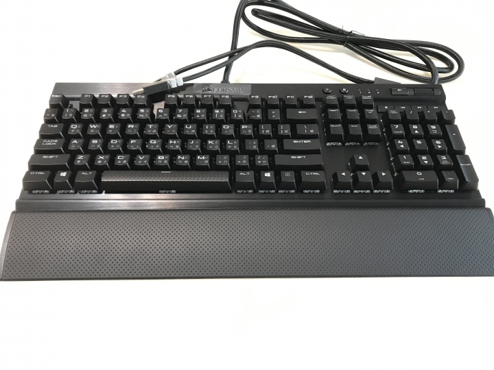 [開箱] 海盜船 K70 LUX RGB 機械式鍵盤 茶軸