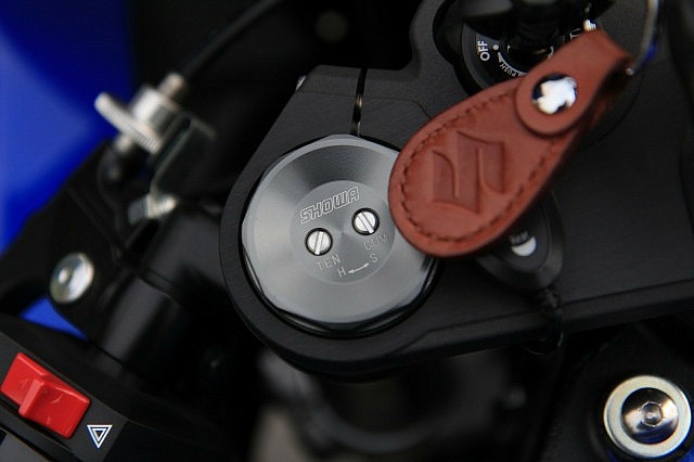 粹鍊Rの魂 - GSX-R600 開箱