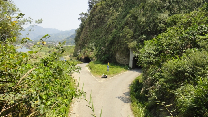 「神鵝瞎旅」之 鄉道投6線，草屯自行車道-九九峰支線+石灼支線（上）