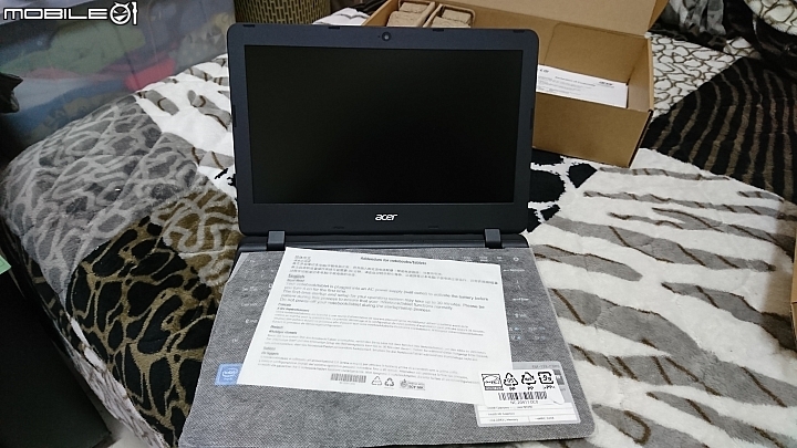 [簡易開箱]ES1-132-C3M5