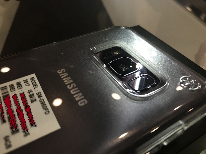 [開箱及實拍]Samsung S8 VS iPhone 7 開箱及實拍 (圖多，慎入)