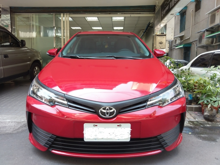 2017 Altis 雅緻版 紅色開箱 圖少