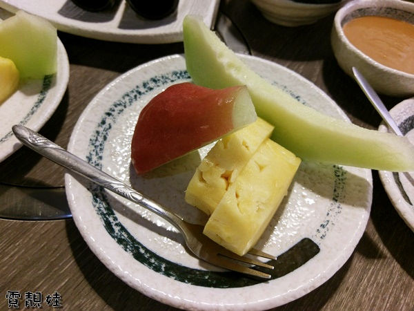 必吃!南投埔里不靠海【日高鍋物】的超肥美"海鮮鍋物""伊比利豬肉火鍋"雙人海陸套餐