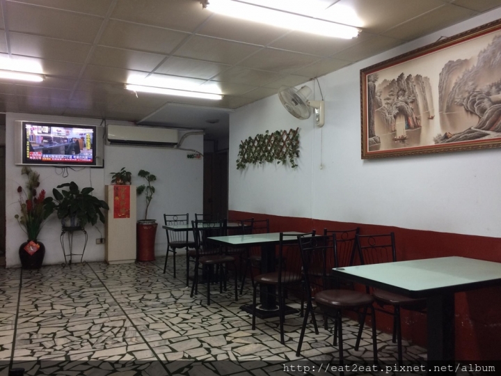 【新北土城食記】延吉街市場巷仔內小吃 延安街阿麗雞肉飯陽春麵/俗擱大碗一個銅板就能吃飽!