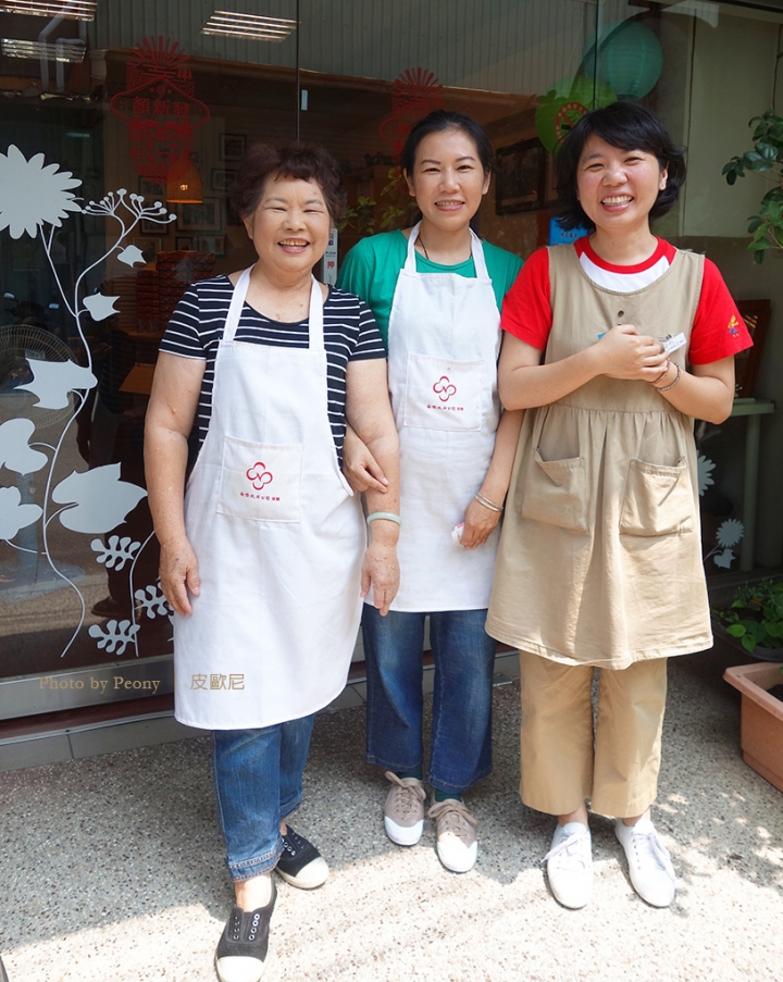 大里伴手禮【顏新發餅舖YEN-SHIN FA COOKIES】太陽餅 / 鳳梨酥 / 百年老店  注入新滋味