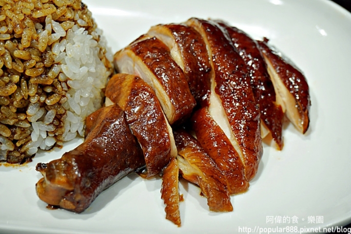 【台北車站】<了凡香港油雞飯‧麵 Hawker Chan Taiwan>百元米其林一星美食，新加坡海外首家分店，超平價超好吃！