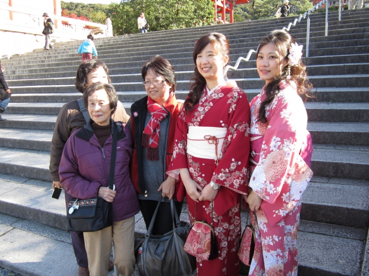 <日本>2011自私之日本行~清水寺岡本和服體驗、八坂神社、花見小路