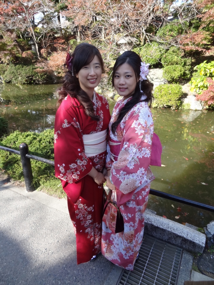 <日本>2011自私之日本行~清水寺岡本和服體驗、八坂神社、花見小路