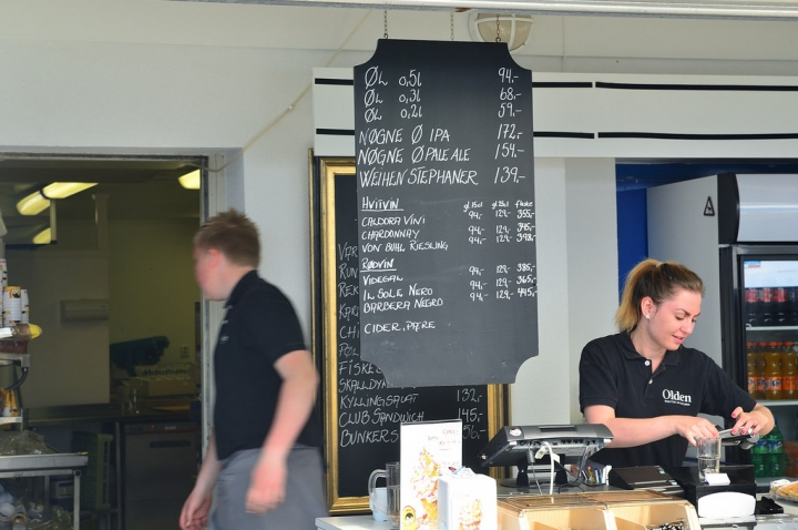 [ 北歐。挪威景點 ] 奧勒松 [Alesund] 挪威峽灣周邊景點～挪威最美城市 ~ 在Aksla景觀台欣賞無敵海景