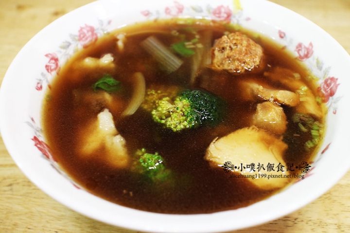 【永和素食】『十味健康素食』天然食材.無添加味素/創意素食/推紅燒疙瘩/紅油抄手/小菜宮保豆腐