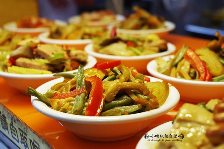 【永和素食】『十味健康素食』天然食材.無添加味素/創意素食/推紅燒疙瘩/紅油抄手/小菜宮保豆腐