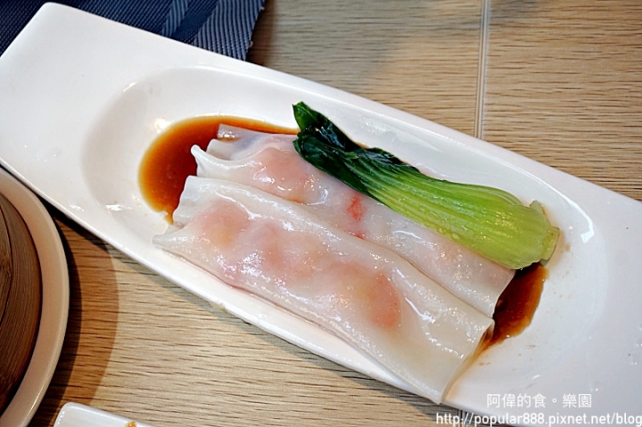 【台中西屯】世界廚神陳偉強師傅領軍，提供超美味粵菜、港點，超嫩超香烤鴨、厚實腐皮卷、小籠湯包...全都好吃沒話說！
