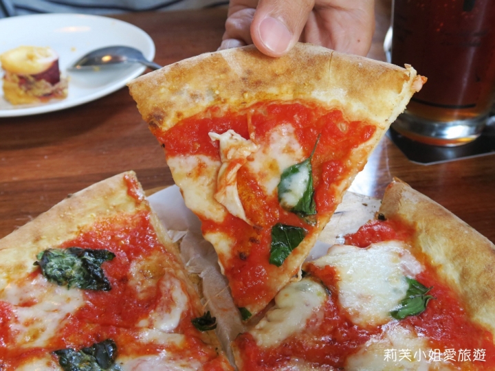 [美食] 台中 美味平價、歐風造景用餐環境的薄多義 Bite 2 Eat (公益店)