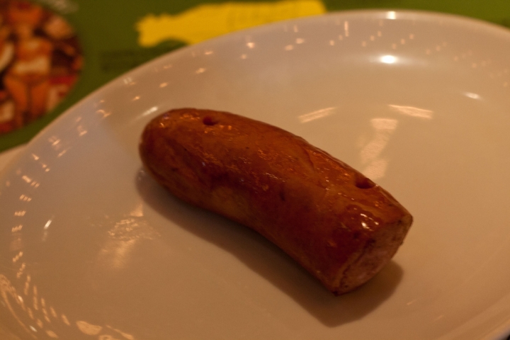 【食記。美食】東京 池袋 焦香四溢，肉汁鮮甜 現烤現切巴西窯烤 GOCCHI BATTA 池袋西口 吃到飽