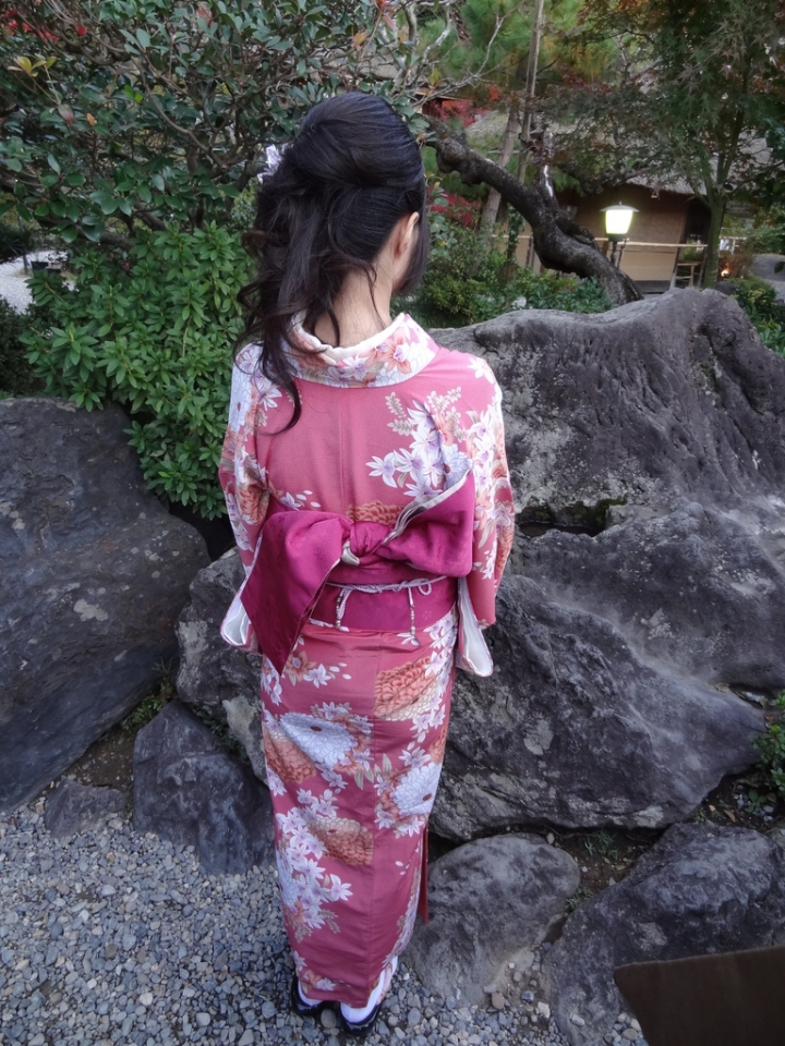 <日本>2011自私之日本行~清水寺岡本和服體驗、八坂神社、花見小路