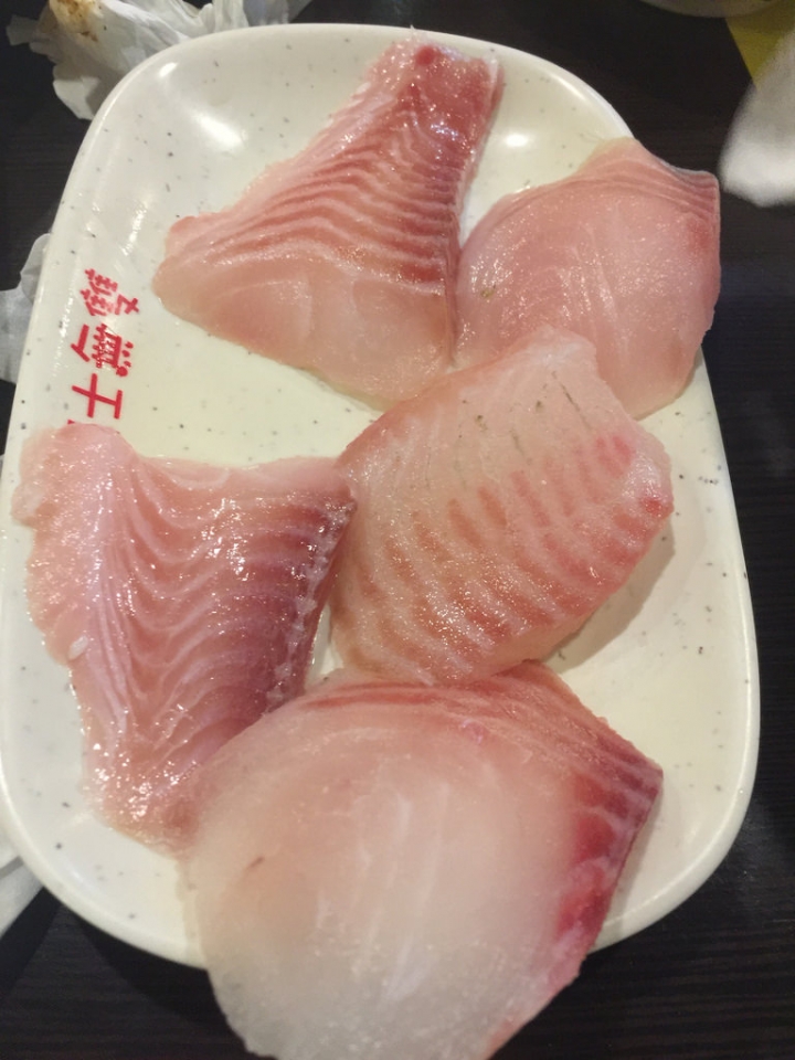 【食記】板橋江子翠站。鍋士無雙精緻石頭火鍋