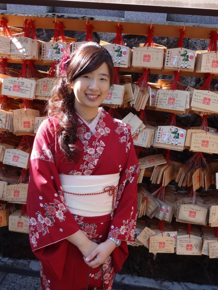 <日本>2011自私之日本行~清水寺岡本和服體驗、八坂神社、花見小路