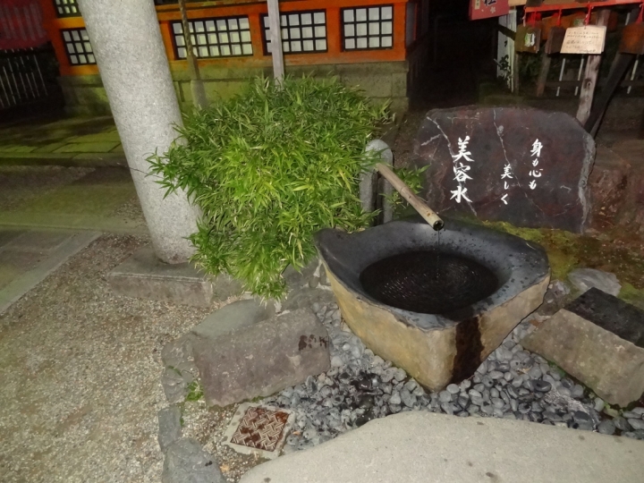 <日本>2011自私之日本行~清水寺岡本和服體驗、八坂神社、花見小路