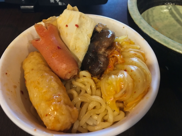 【美食。食記】彰化市 彰南路 台式風格 份量不少 賀豆韓食 韓國料理 韓國菜 石鍋