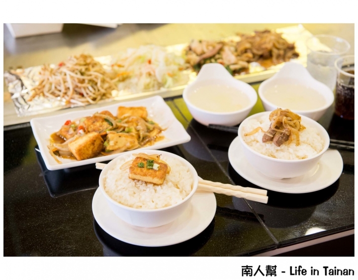 【台南永康區-美食】100元鐵板燒套餐|平價|好停車|學生.小資族最愛 ~~ 京享平價鐵板燒