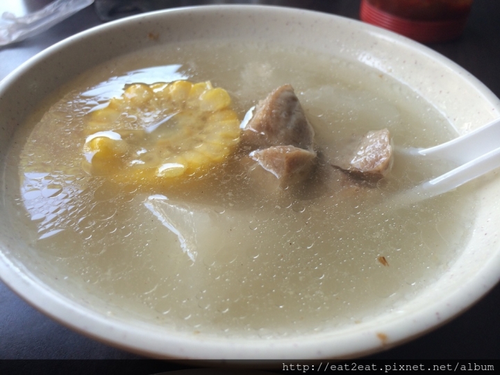 【新北板橋】光復街 吃味鮮 筒仔米糕 /乾粿仔條超Q彈/季節限定貢丸蘿蔔湯、竹筍湯