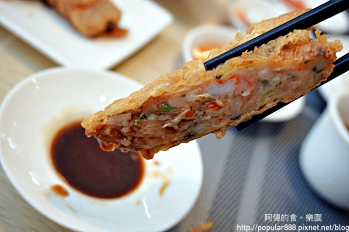 【台中西屯】世界廚神陳偉強師傅領軍，提供超美味粵菜、港點，超嫩超香烤鴨、厚實腐皮卷、小籠湯包...全都好吃沒話說！