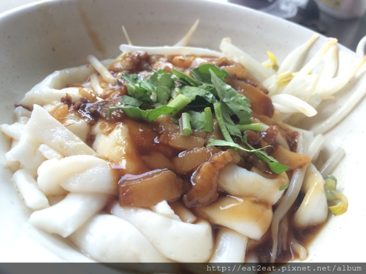【新北板橋】光復街 吃味鮮 筒仔米糕 /乾粿仔條超Q彈/季節限定貢丸蘿蔔湯、竹筍湯