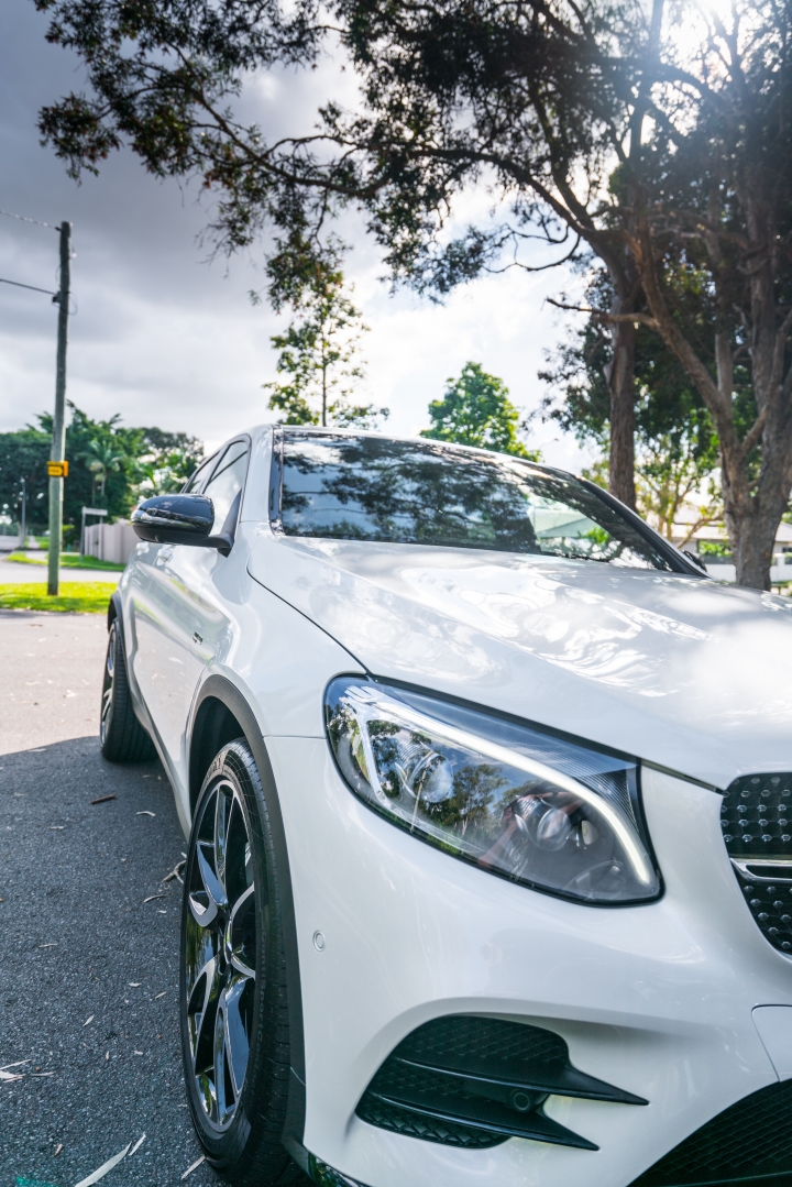 [開箱] 一個車體內藏著兩台車的靈魂 - GLC43 Coupe