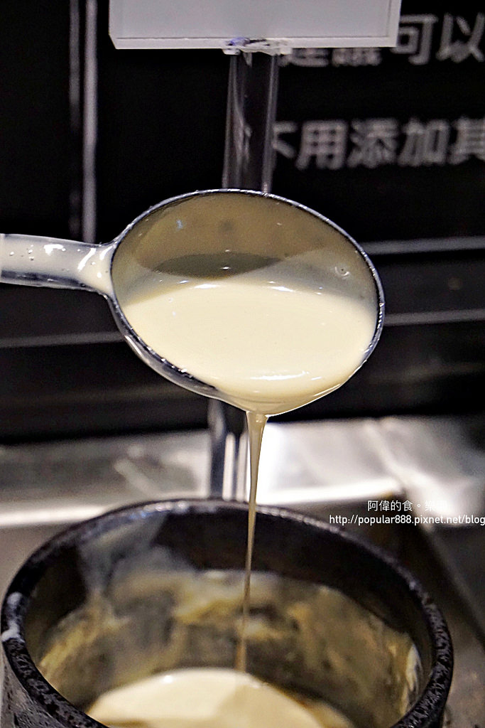 【行天宮站】新開幕,溫潤特製麻辣湯底,超讚肉品食材,特調沾醬,堪稱是台北最美味火鍋!