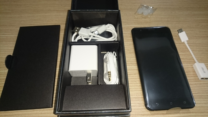 1+1雙鏡頭ASUS ZenFone3 Zoom讓人愛上拍照 CSK 不專業體驗分享  (圖多)