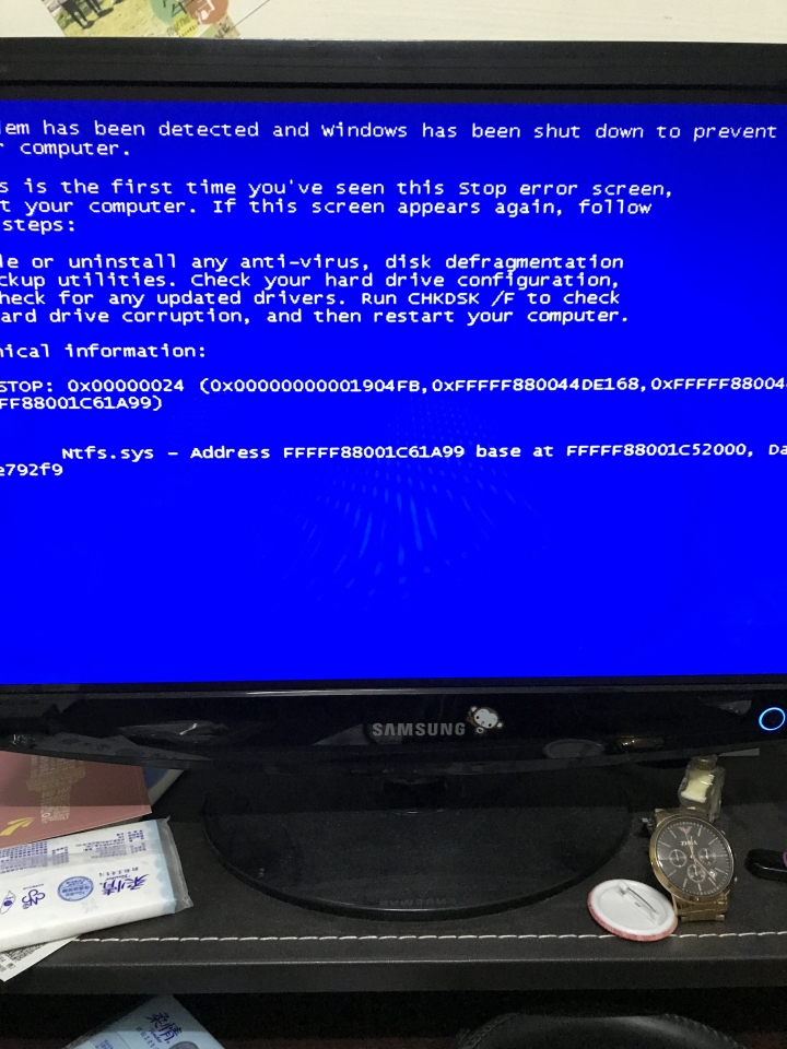 關於電腦藍頻