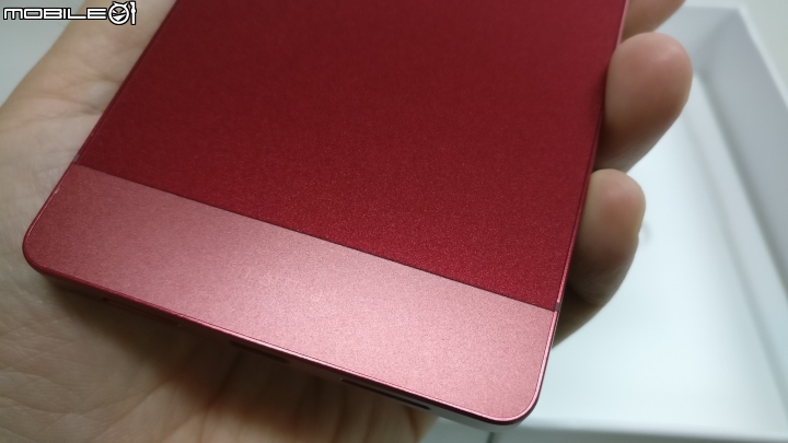[開箱]錘子手機 堅果Pro 酒紅色 4GB RAM+128GB ROM 簡單開箱~