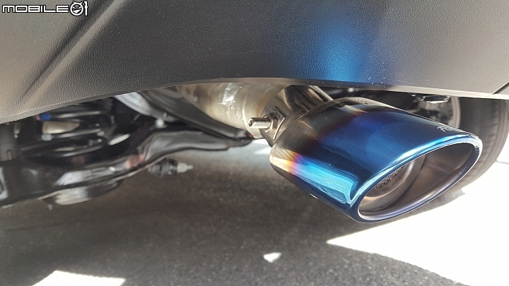 Ford Focus 1.0 （MK3.5） 內門板ＤＩＹ拆裝