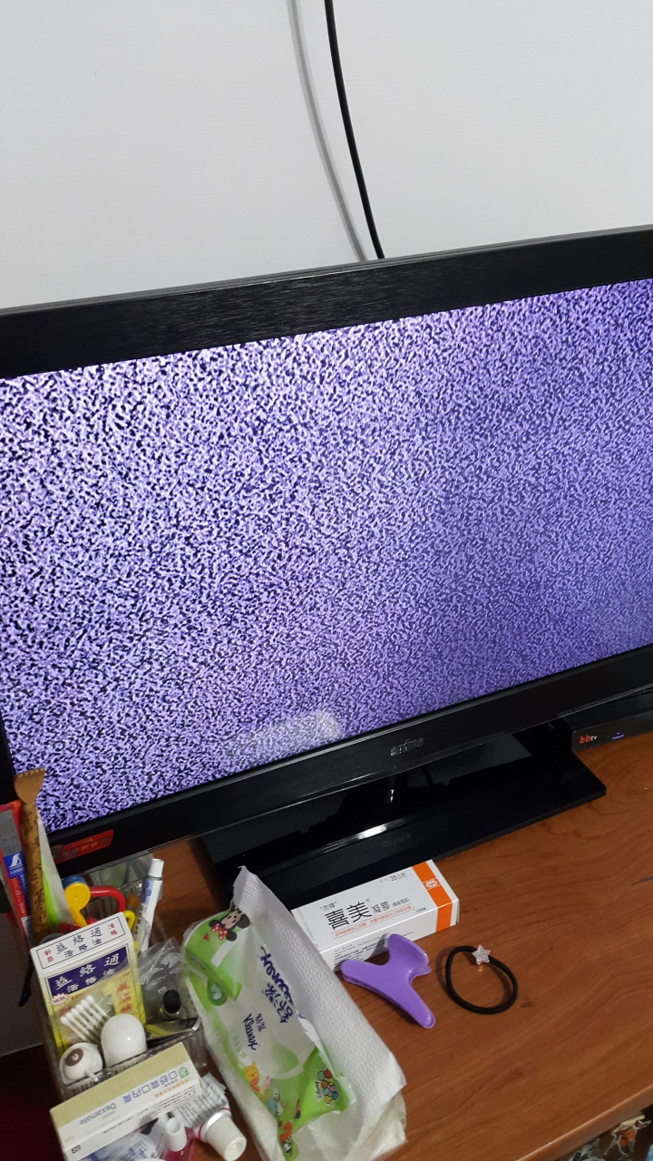 我家的電視請問發生什麼問題？