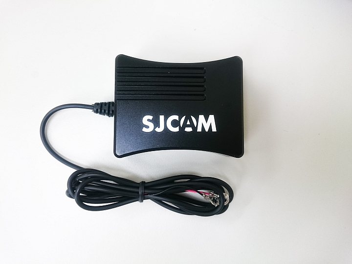 [開箱] SJCAM 充電小U & SJCAM SJ5000開箱