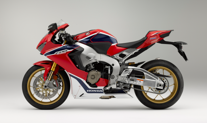 [採訪]2017 Honda Motorcycle 台灣本田二輪正式發表 CBR1000RR/SP、CB1100RS/EX、VFR800F/X、X-ADV 及 CBR/CB650F 共九款全新車款！