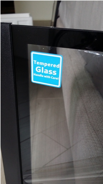 集酷炫一身的Thermaltake VIEW 31 TG機殼,簡單開箱心得