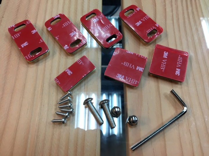 [開箱分享] 銨鉑机店 AMBER AD720 雙鏡頭 行車記錄器