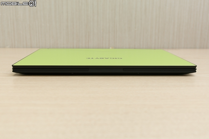 【採訪】商務外型 電競內在 Gigabyte Aero 15 正式在台上市