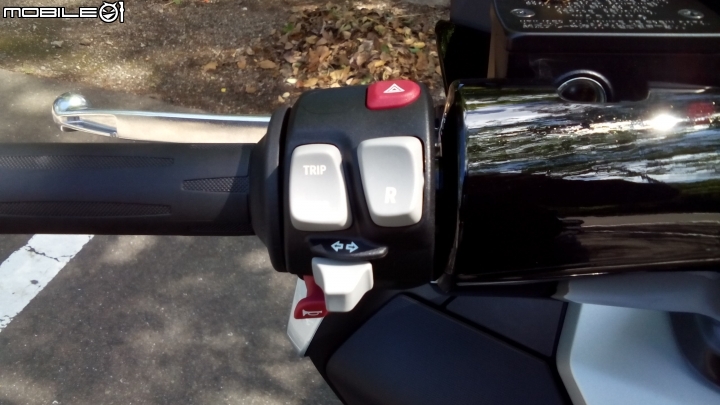 BMW C Evolution 小小開箱