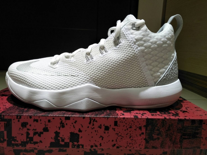 [開箱]Lebron Ambassador 9、Huarache low、Huarache run print 三開箱