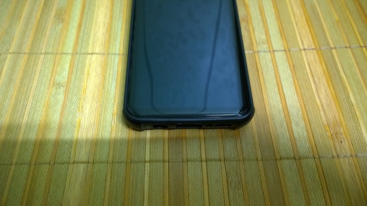 〈分享〉S8 plus +滿版玻璃貼 + UAG Monarch手機殼