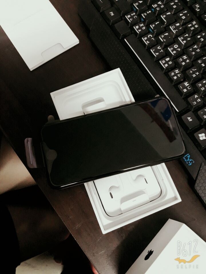 iphone7 32g小小開箱