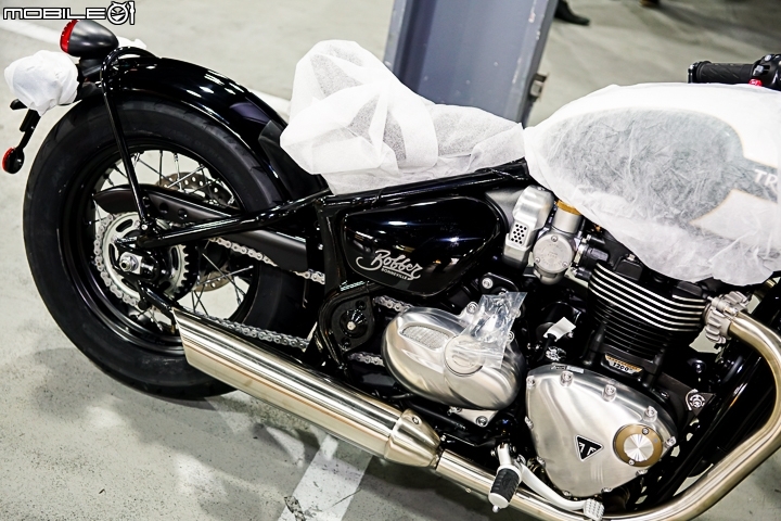 [採訪]英式極致復古美車 Triumph Bonneville Bobber 到港開箱
